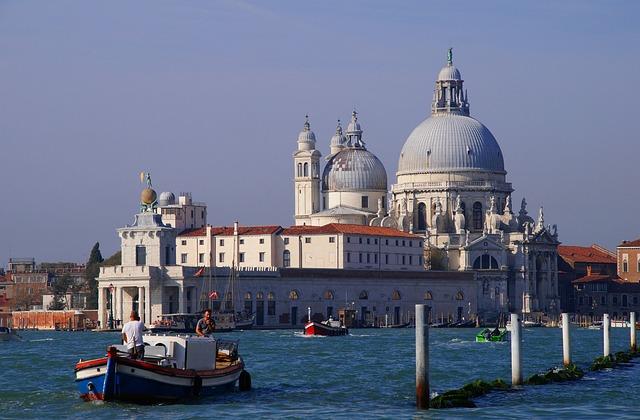 Charakteristické rysy a temperament Feny della maggiora