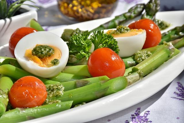 Dieta a domácí léky na zmírnění bolesti břicha